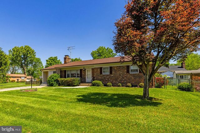 15 HAMILTON TERRACE DR, Hamilton, VA 20158