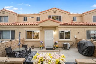 43481 30th Street Unit 2, Lancaster, CA 93536