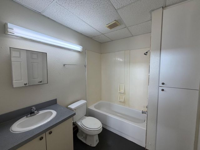 1619 University Avenue, 4, Lubbock, TX 79401