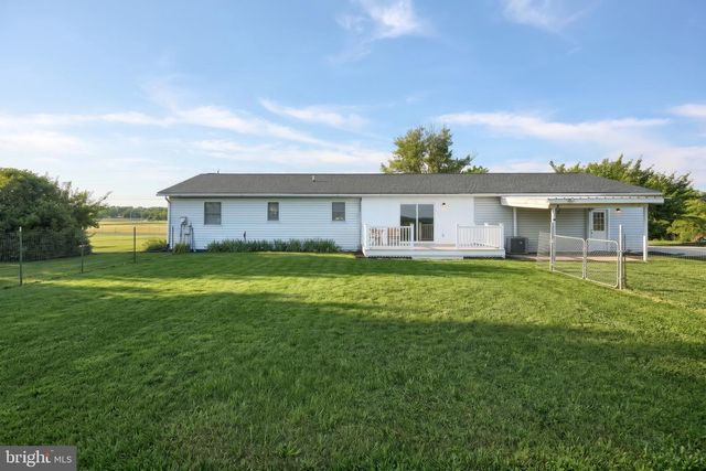 33 BENDERS CHURCH RD, Biglerville, PA 17307