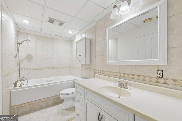 2890 Northcliff Drive, Suwanee, GA 30024