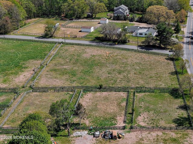 408 Squankum Yellowbrook Road, Farmingdale, NJ 07727