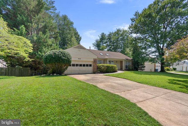 9004 PADDOCK LN, Rockville, MD 20854