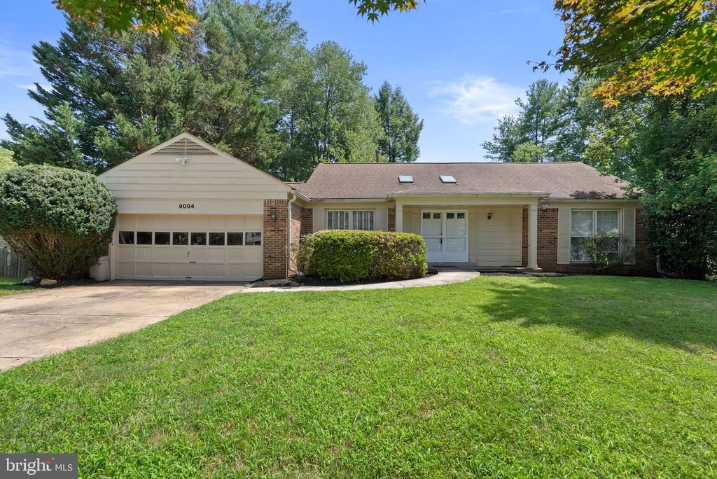 9004 PADDOCK LN, Rockville, MD 20854
