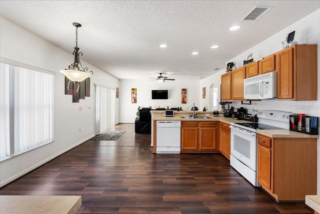 2074 RIO GRANDE CANYON LOOP, Kissimmee, FL 34759