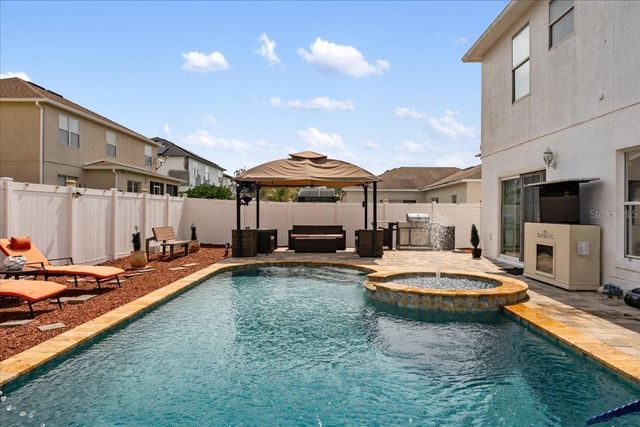 2074 RIO GRANDE CANYON LOOP, Kissimmee, FL 34759