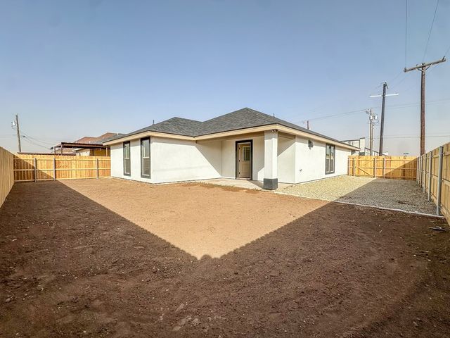2301 W 18th St, Odessa, TX 79763