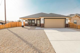 2301 W 18th St, Odessa, TX 79763