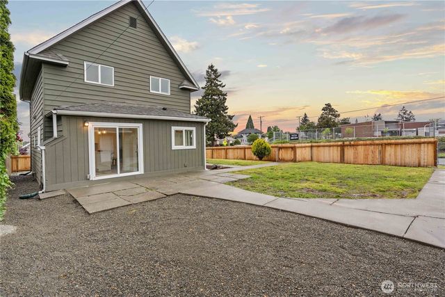 5401 S K Street, Tacoma, WA 98408