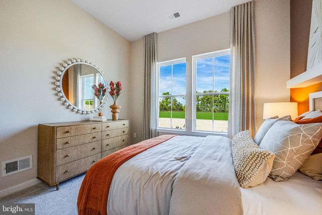 226 CARNEY CT, Dover, DE 19904