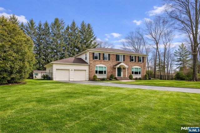 2 Barnstable Court, Morris Township, NJ 07960
