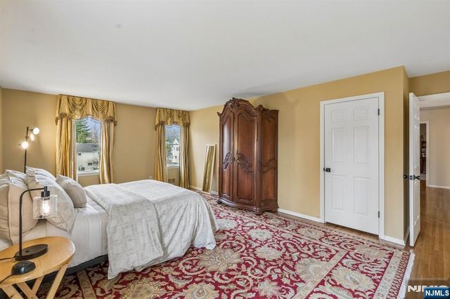 2 Barnstable Court, Morris Township, NJ 07960