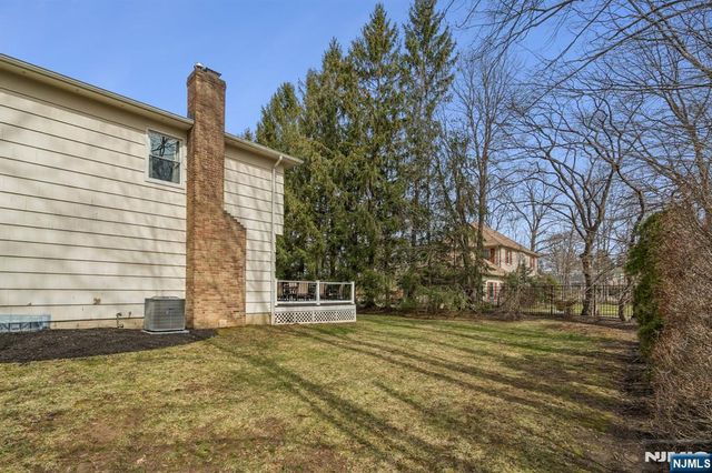2 Barnstable Court, Morris Township, NJ 07960