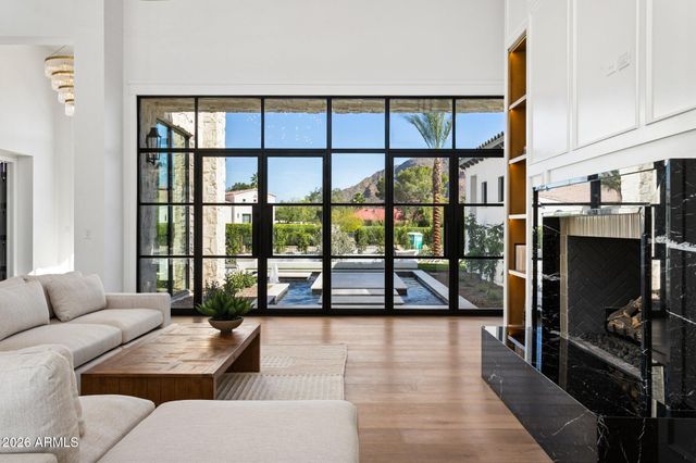 6610 N MOUNTAIN VIEW Drive, Paradise Valley, AZ 85253