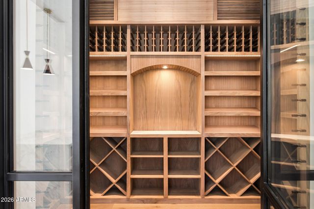 6610 N MOUNTAIN VIEW Drive, Paradise Valley, AZ 85253