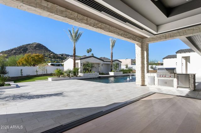 6610 N MOUNTAIN VIEW Drive, Paradise Valley, AZ 85253