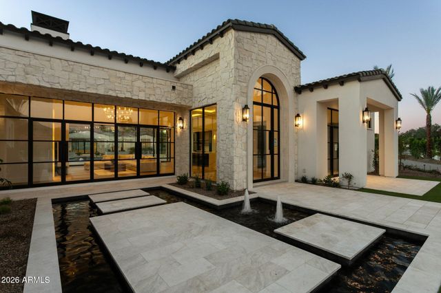 6610 N MOUNTAIN VIEW Drive, Paradise Valley, AZ 85253