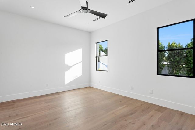 6610 N MOUNTAIN VIEW Drive, Paradise Valley, AZ 85253