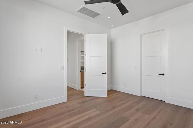 6610 N MOUNTAIN VIEW Drive, Paradise Valley, AZ 85253