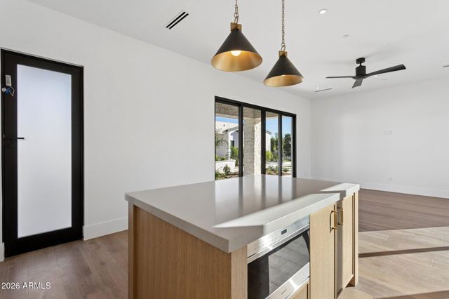 6610 N MOUNTAIN VIEW Drive, Paradise Valley, AZ 85253