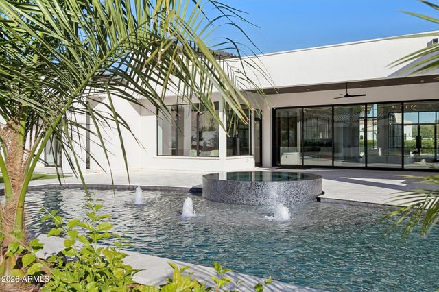 6610 N MOUNTAIN VIEW Drive, Paradise Valley, AZ 85253