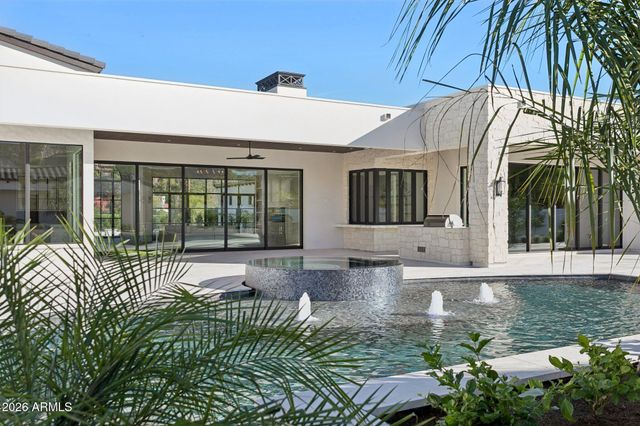 6610 N MOUNTAIN VIEW Drive, Paradise Valley, AZ 85253