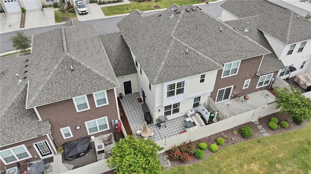 1916 Dobson CT, Chesapeake, VA 23322