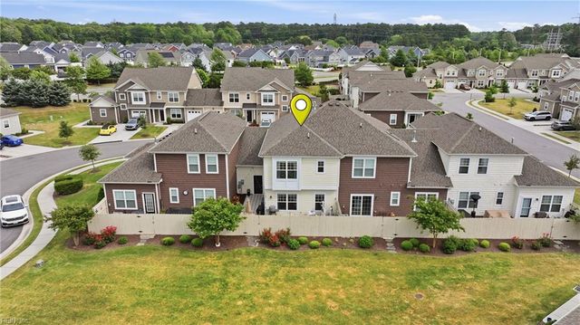 1916 Dobson CT, Chesapeake, VA 23322