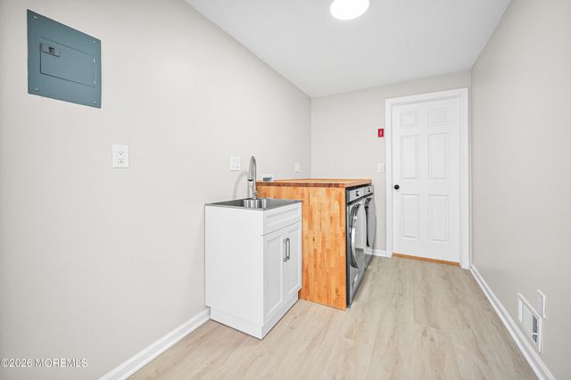 821 Bunnell Street, Lanoka Harbor, NJ 08734