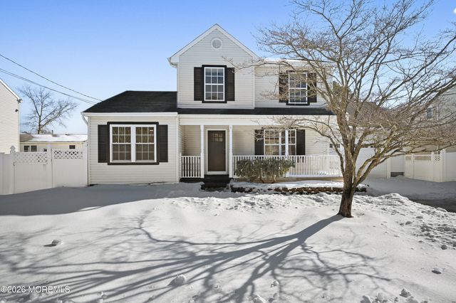 821 Bunnell Street, Lanoka Harbor, NJ 08734