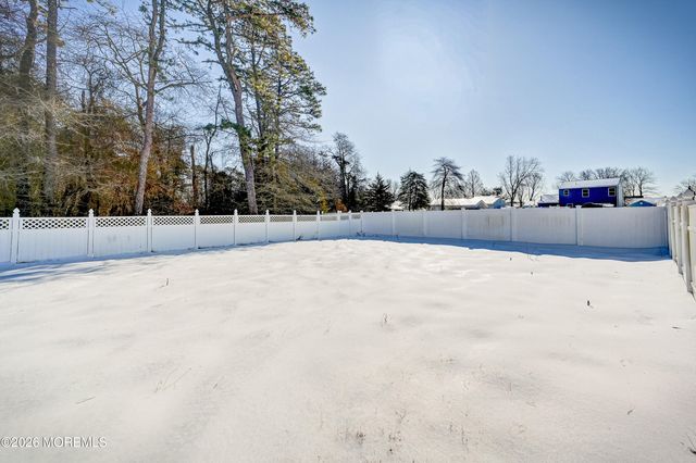 821 Bunnell Street, Lanoka Harbor, NJ 08734