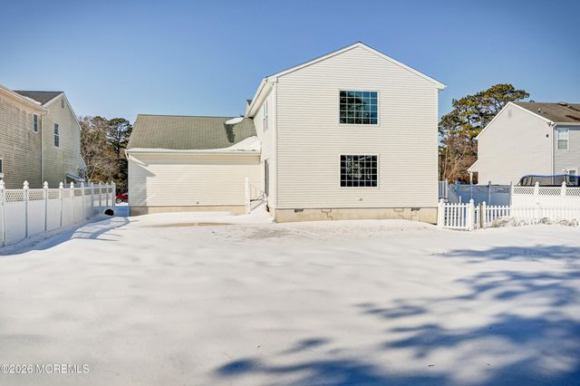 821 Bunnell Street, Lanoka Harbor, NJ 08734