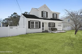 821 Bunnell Street, Lanoka Harbor, NJ 08734