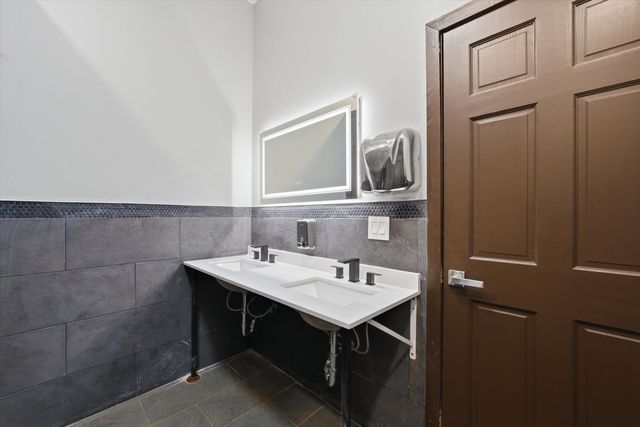 2548 W 59th Street, Chicago, IL 60629