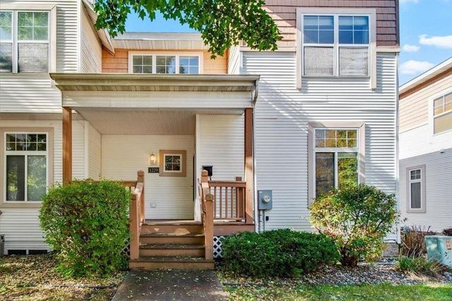 1229 Clarence Street, Saint Paul, MN 55106