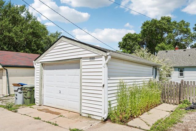 3309 N 90th STREET, Milwaukee, WI 53222
