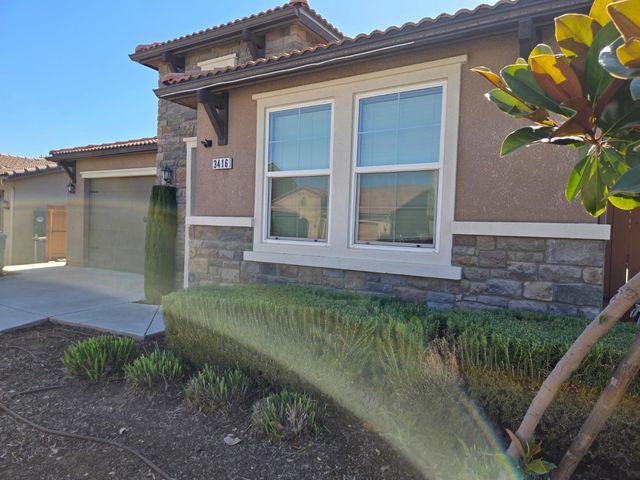 3416 Carmelita Avenue, Clovis, CA 93619