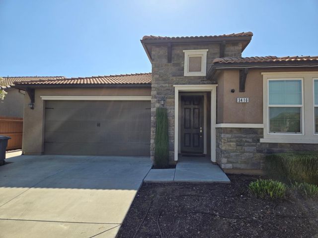 3416 Carmelita Avenue, Clovis, CA 93619