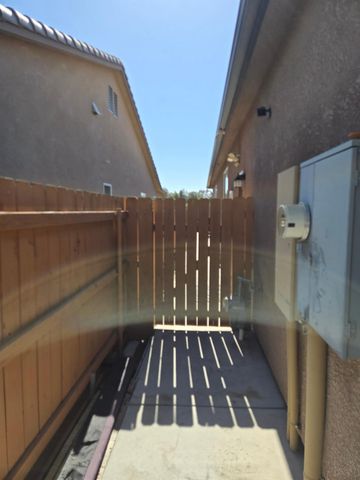 3416 Carmelita Avenue, Clovis, CA 93619