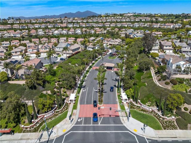 27672 Daisyfield, Laguna Niguel, CA 92677