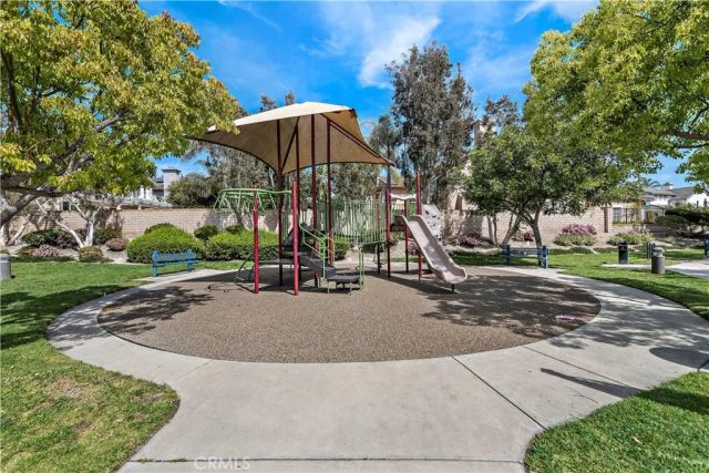 27672 Daisyfield, Laguna Niguel, CA 92677