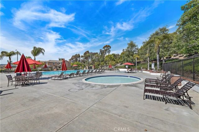 27672 Daisyfield, Laguna Niguel, CA 92677