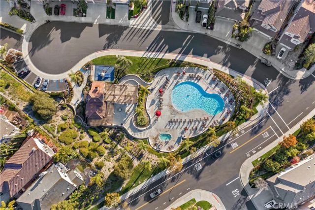 27672 Daisyfield, Laguna Niguel, CA 92677