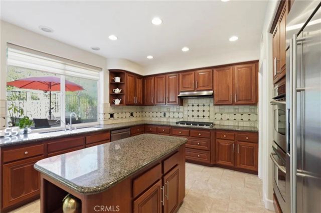 27672 Daisyfield, Laguna Niguel, CA 92677