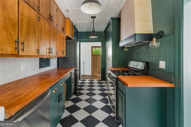 342 Rogers Avenue, Macon, GA 31204