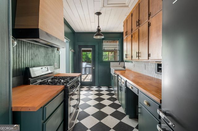 342 Rogers Avenue, Macon, GA 31204