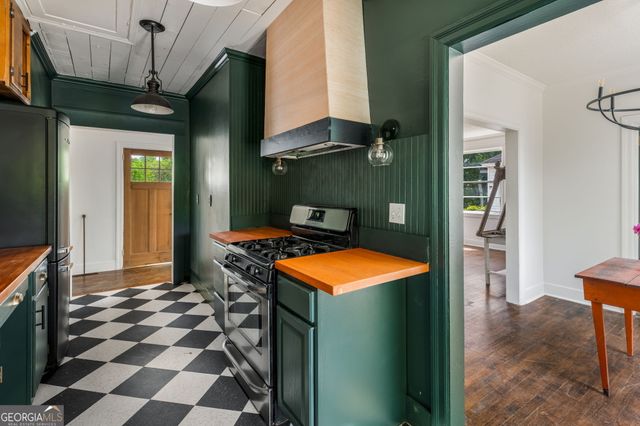 342 Rogers Avenue, Macon, GA 31204