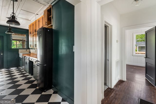 342 Rogers Avenue, Macon, GA 31204