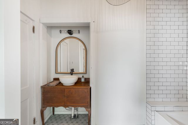 342 Rogers Avenue, Macon, GA 31204