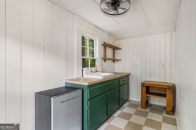 342 Rogers Avenue, Macon, GA 31204